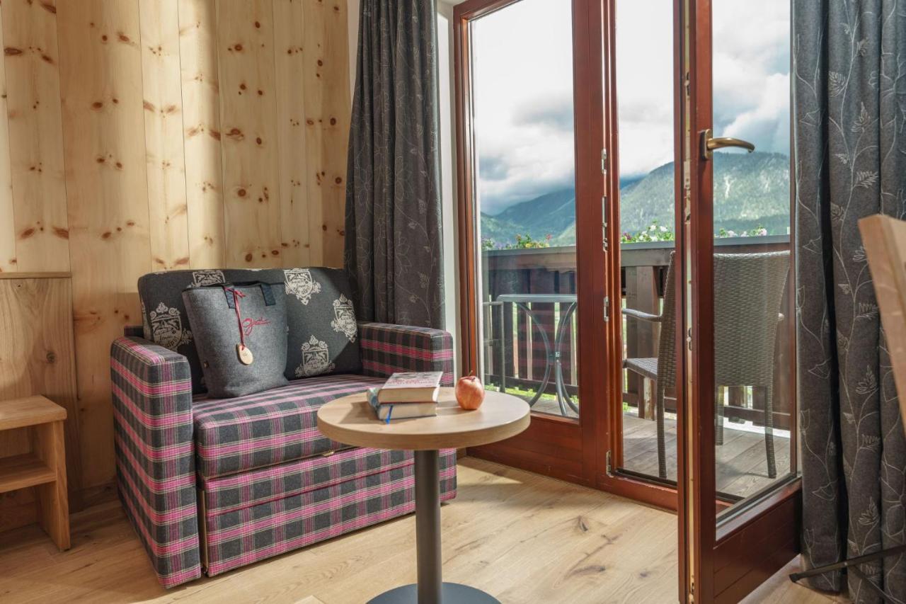 Panoramahotel Guertl Haus im Ennstal Exteriér fotografie