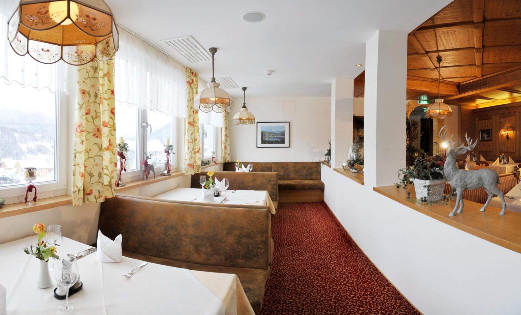 Panoramahotel Guertl Haus im Ennstal Exteriér fotografie